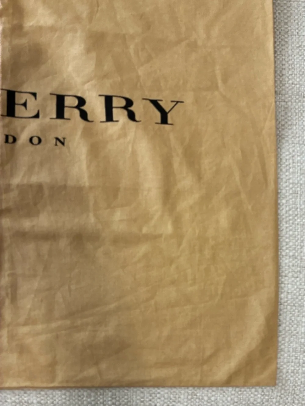 Burberry London EUC  Authentic Tan Bedding Dust Bag  with Logo @17” x17”